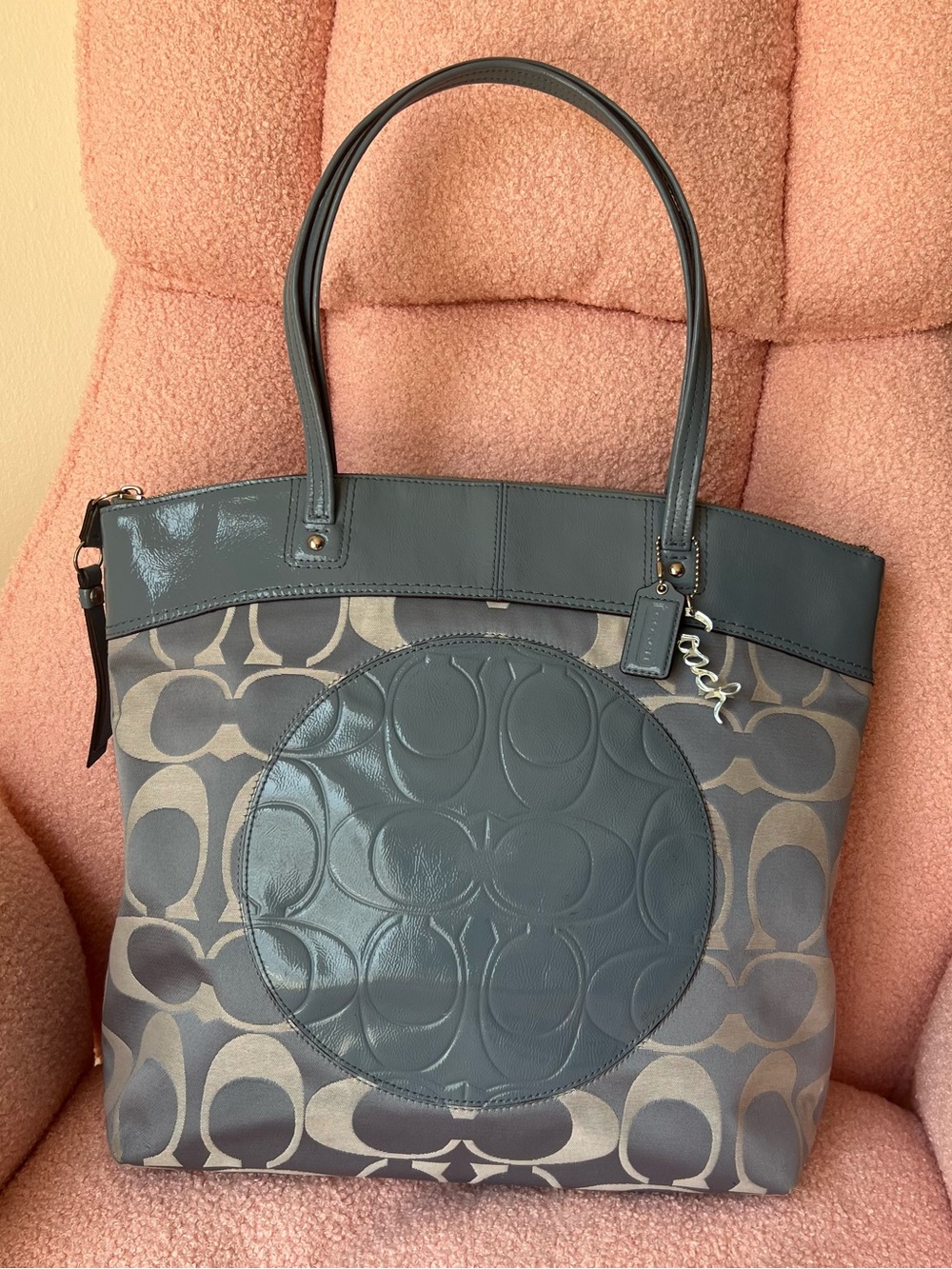 Coach Laura Signature Tote - Picture 8 of 8